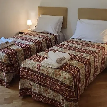 Tra Mare E Castello Apartman *