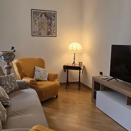 Tra Mare E Castello Apartman *