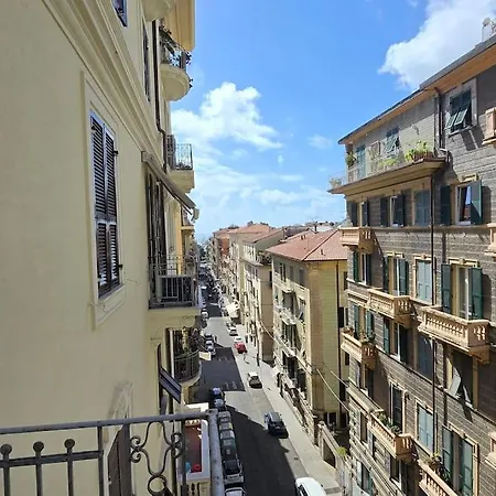 Apartman Tra Mare E Castello *