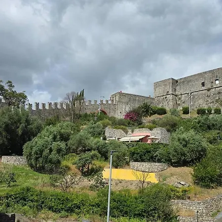 Tra Mare E Castello Apartman
